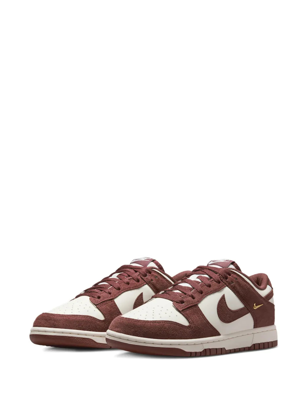 Dunk Low Swoosh